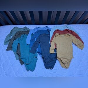The Honest Company Long Sleeve Kids Bodysuits (Set of 10)